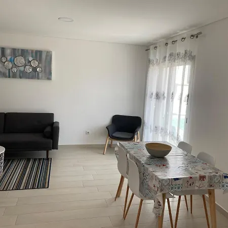 Sofisticado T2 Montegordo Apartmán